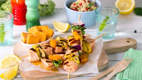 Grillet laks med sitron og kryddersmør